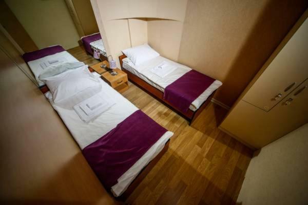 Hostel Inn Hotel&Hostel Баку Екстер'єр фото